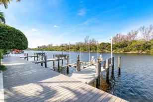 549 NE 19th Ave, Deerfield Beach, FL 33441 - Photo 54