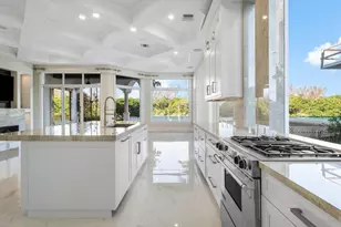 549 NE 19th Ave, Deerfield Beach, FL 33441 - Photo 18