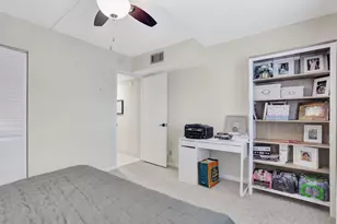 2802 Victoria Way, Pompano Beach, FL 33066 - Photo 20