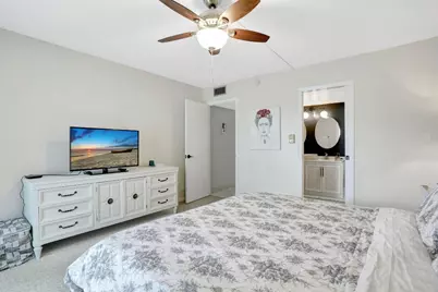 2802 Victoria Way #E2, Pompano Beach, FL 33066 - Photo 24