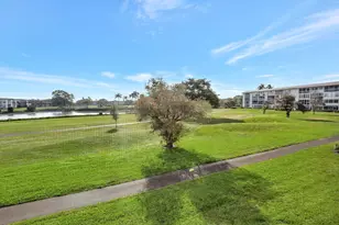 2802 Victoria Way, Pompano Beach, FL 33066 - Photo 14