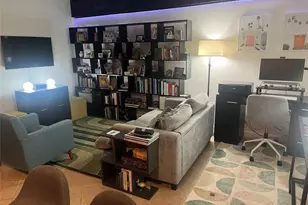 2660 NE 8th Ave, Wilton Manors, FL 33334 - Photo 10