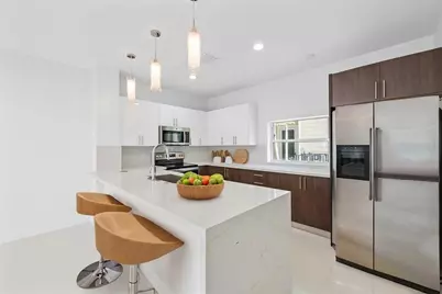 1428 SW 4th Avenue #1428, Fort Lauderdale, FL 33315 - Photo 2