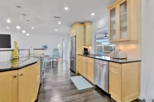105 Orchard Ridge Ln, Boca Raton, FL 33431 - Photo 8