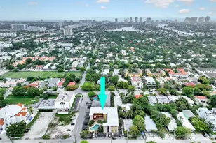 744 NE 14th Ave, Fort Lauderdale, FL 33304 - Photo 2