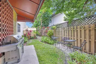 917 NE 16th Ave, Fort Lauderdale, FL 33304 - Photo 18