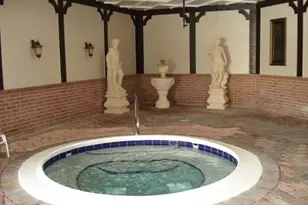 3740 Inverrary Dr, Lauderhill, FL 33319 - Photo 6