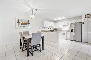 2171 SW 90th Ave, Davie, FL 33324 - Photo 12