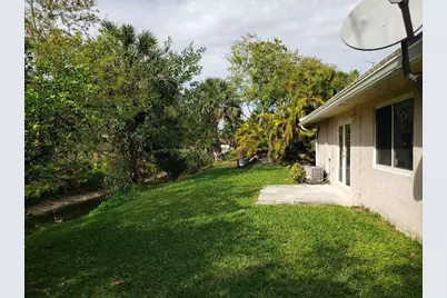4392 Riverside Drive, Coral Springs, FL 33065 - Photo 4