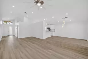 5891 Royal Isles Blvd, Boynton Beach, FL 33437 - Photo 8