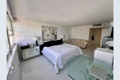 1880 S Ocean Drive #TS705, Hallandale Beach, FL 33009 - Photo 2