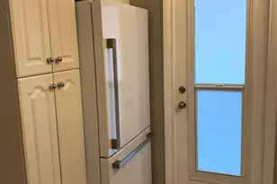 1100 Pine Dr, Pompano Beach, FL 33060 - Photo 8