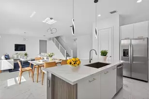 4421 SW 123rd Ln, Davie, FL 33330 - Photo 12