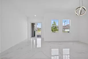 4421 SW 123rd Ln, Davie, FL 33330 - Photo 6