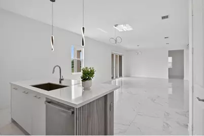 4421 SW 123rd Lane, Davie, FL 33330 - Photo 14