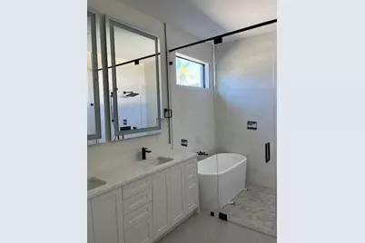 1523 NE 17th Way, Fort Lauderdale, FL 33304 - Photo 6