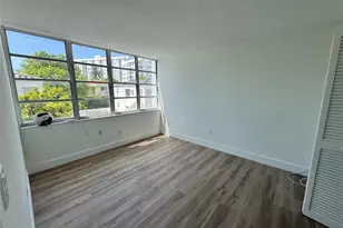 6855 Abbott Ave, Miami Beach, FL 33141 - Photo 12