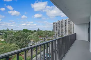 600 Parkview Dr, Hallandale Beach, FL 33009 - Photo 28