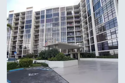 600 Parkview Drive #531, Hallandale Beach, FL 33009 - Photo 2