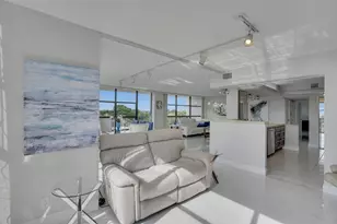 600 Parkview Dr, Hallandale Beach, FL 33009 - Photo 16