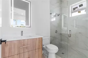 171 SE 4th Ct, Pompano Beach, FL 33060 - Photo 18