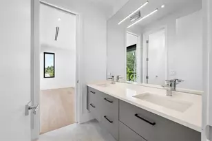 2500 Middle River Dr, Fort Lauderdale, FL 33305 - Photo 44