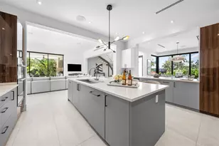 2500 Middle River Dr, Fort Lauderdale, FL 33305 - Photo 22