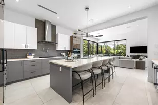 2500 Middle River Dr, Fort Lauderdale, FL 33305 - Photo 20