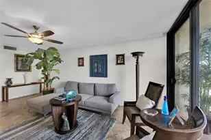 105 Lake Emerald Dr, Oakland Park, FL 33309 - Photo 4