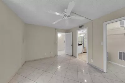7 Royal Palm Way #4080, Boca Raton, FL 33432 - Photo 18