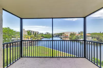 7 Royal Palm Way #4080, Boca Raton, FL 33432 - Photo 2