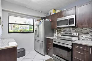 7547 NW 79th Ave, Tamarac, FL 33321 - Photo 6