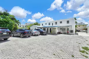 725 81st St, Miami Beach, FL 33141 - Photo 50