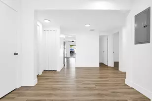 725 81st St, Miami Beach, FL 33141 - Photo 20