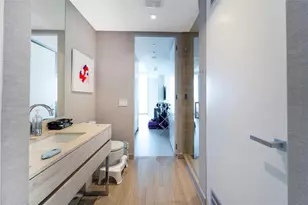 18975 Collins Ave, North Miami Beach, FL 33160 - Photo 26