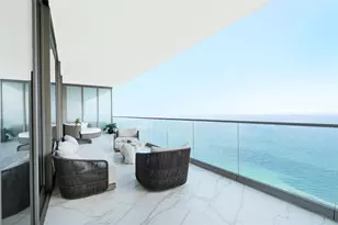 18975 Collins Ave, North Miami Beach, FL 33160 - Photo 44