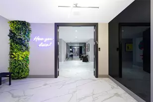 18975 Collins Ave, North Miami Beach, FL 33160 - Photo 38