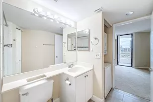 3300 NE 192nd St Unit, Miami, FL 33180 - Photo 22