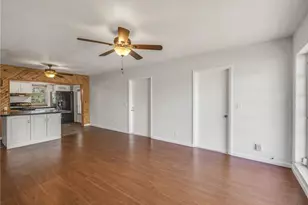 315 Circle Dr Unit, Boynton Beach, FL 33435 - Photo 2