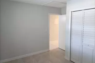 4000 NW Woodside Dr, Coral Springs, FL 33065 - Photo 4