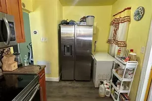 4133 NW 22nd Ct, Miami, FL 33142 - Photo 4