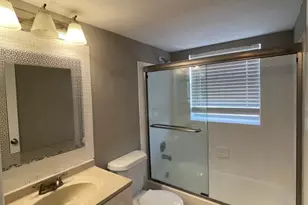 10092 Twin Lakes Dr, Coral Springs, FL 33071 - Photo 4