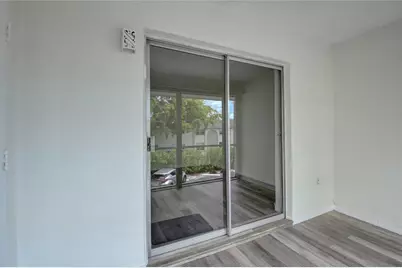 30 SE 13th Street #B2, Boca Raton, FL 33432 - Photo 18