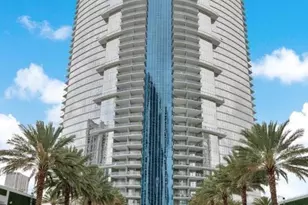 851 NE 1st Ave, Miami, FL 33132 - Photo 42