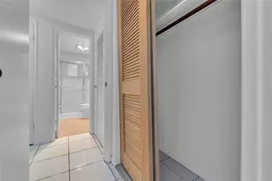 2151 NE 42nd Ct Unit, Pompano Beach, FL 33064 - Photo 32