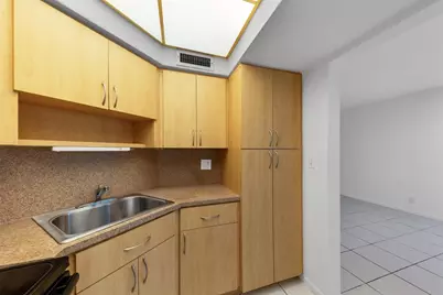2151 NE 42nd Court #230, Pompano Beach, FL 33064 - Photo 24