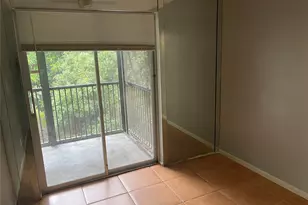 3083 N Oakland Forest Dr, Oakland Park, FL 33309 - Photo 36