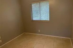 3083 N Oakland Forest Dr, Oakland Park, FL 33309 - Photo 36