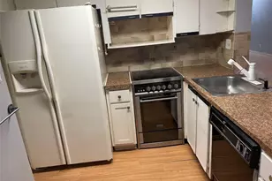 3083 N Oakland Forest Dr, Oakland Park, FL 33309 - Photo 16