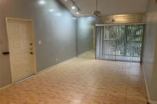 3083 N Oakland Forest Dr, Oakland Park, FL 33309 - Photo 12